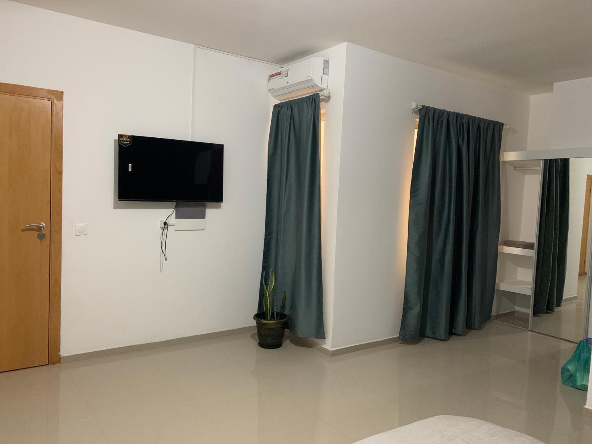 טאראפל J Martins Apart Hotel מראה חיצוני תמונה